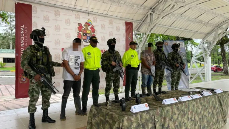 Tras cinco meses de seguimiento capturan a dos presuntos integrantes del ‘Clan del Golfo’ en Arboletes, Antioquia