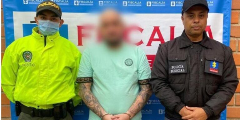 Capturan en Medellín a Falso Angeólogo por Abuso de Mujeres y lo Envían a la Cárcel