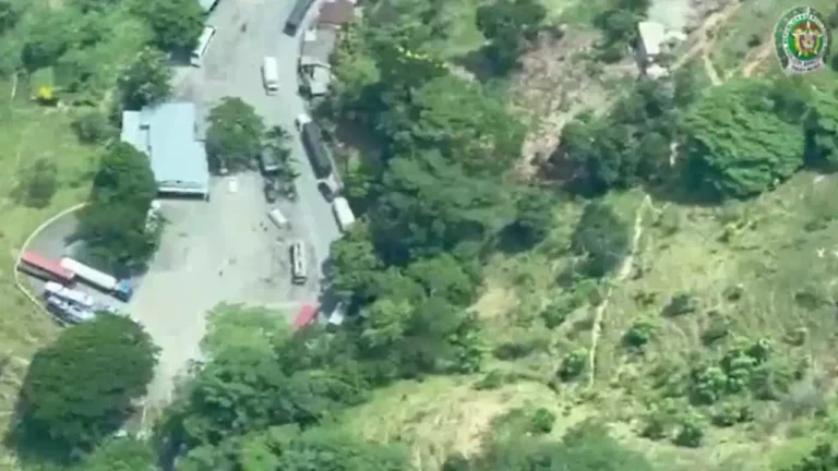 Desde el aire, la Policía pasa revista a la vía que va de Medellín hacia el Bajo Cauca antioqueño