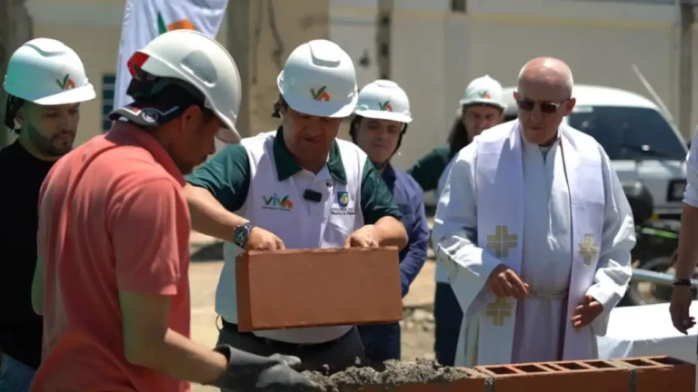 ¡180 familias que vivirán mejor! Fueron entregadas 84 casas de interés social en El Carmen de Viboral