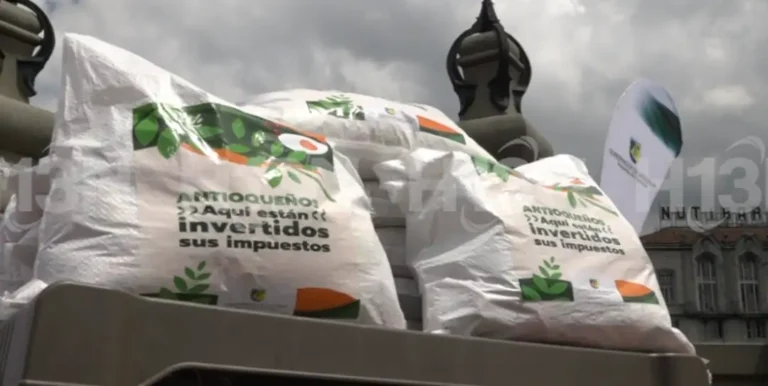 Gobernación de Antioquia anuncia la entrega de 366.000 paquetes alimentarios