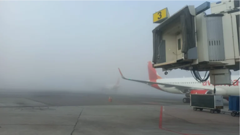 ¡Mucha neblina en Rionegro! El Aeropuerto José María Córdova opera con restricciones