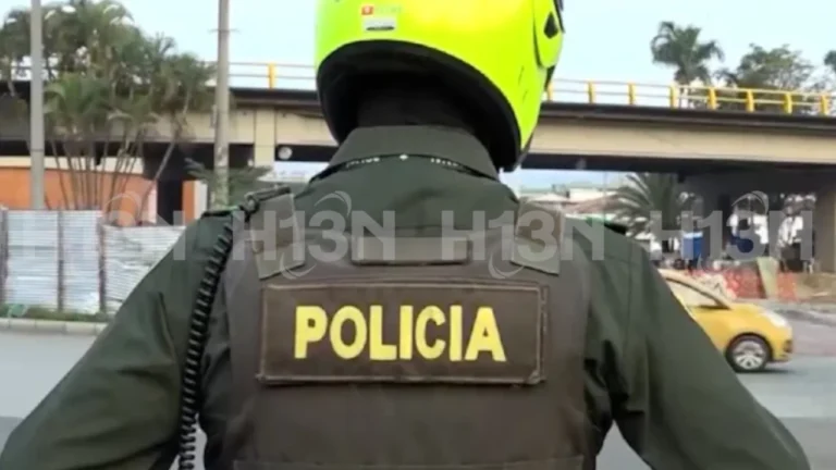 Persecución a motociclistas sospechosos terminó en un policía herido y un hombre capturado en El Carmen de Viboral